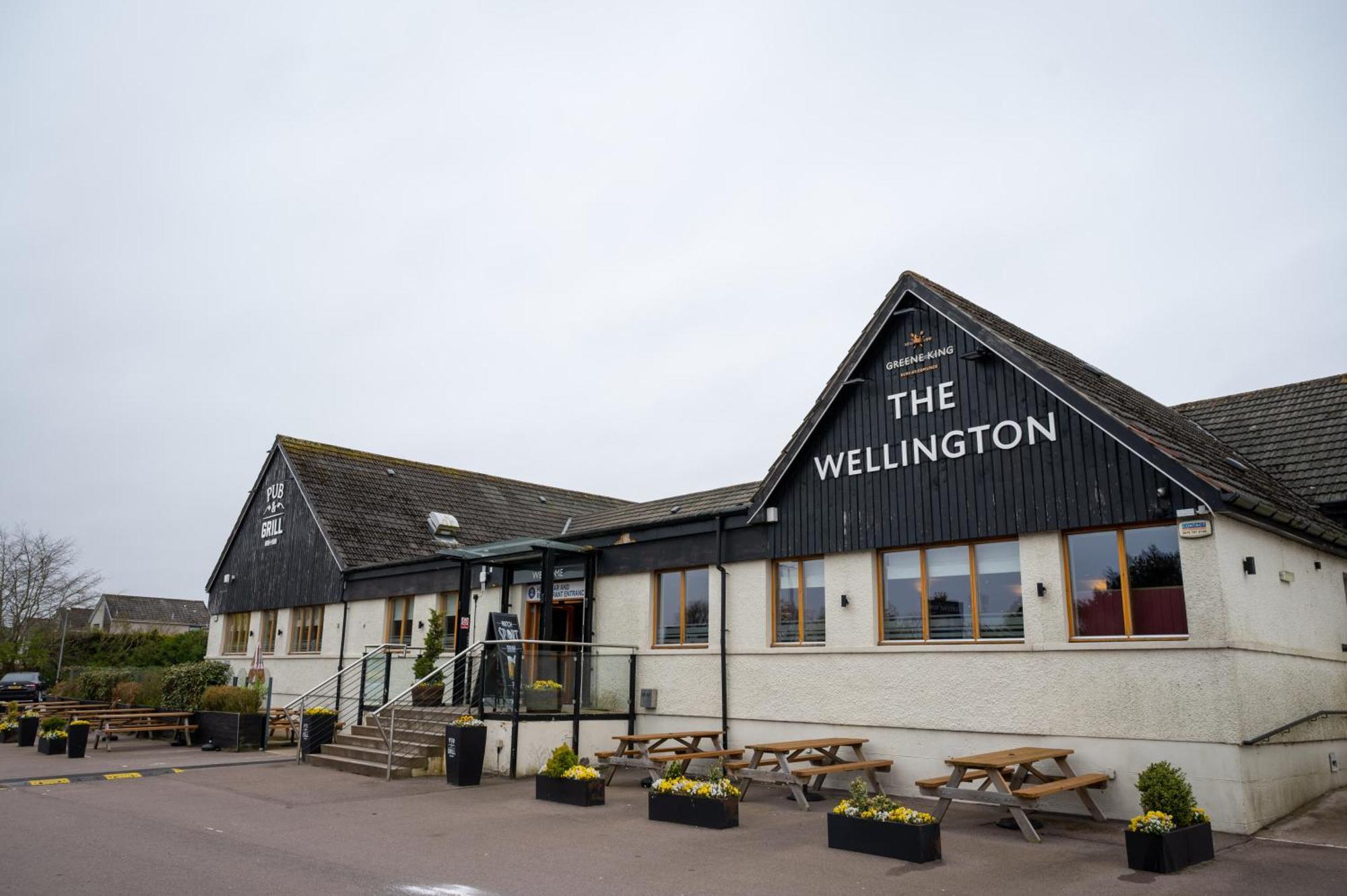 Wellington Hotel By Greene King Inns 애버딘 외부 사진